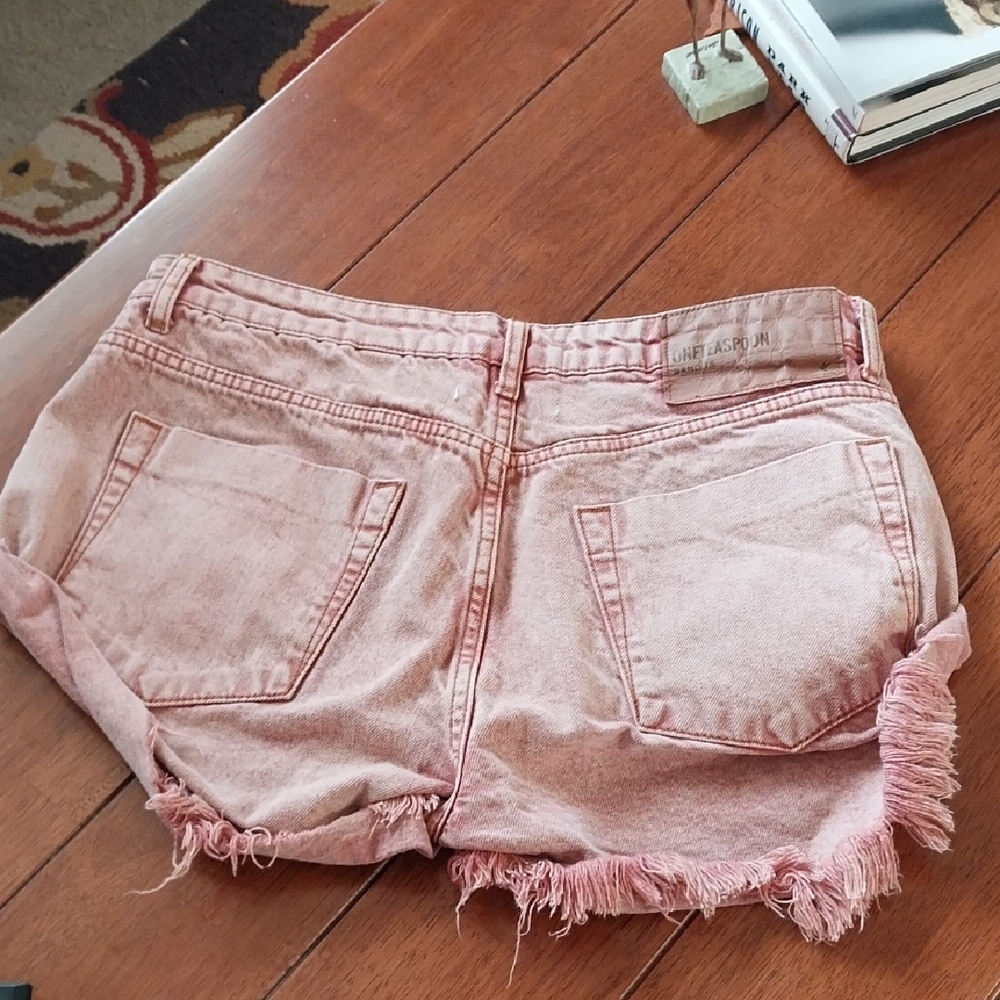 One Teaspoon Pink Acid Wash Rollers Short - Picture 2 of 7